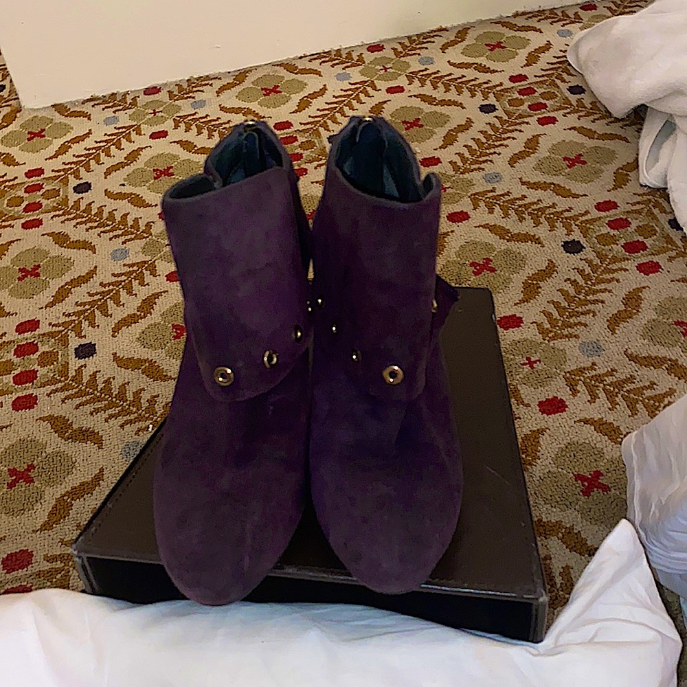 Stuart weitzman heeled booties plum purple&gold